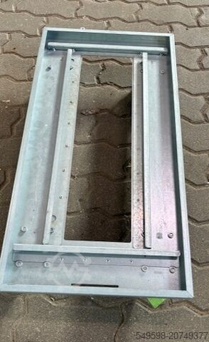 Transportwagen fĂŒr schwere Teile Trolleys for moving heavy parts