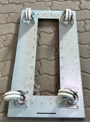 Transportwagen fĂŒr schwere Teile Trolleys for moving heavy parts