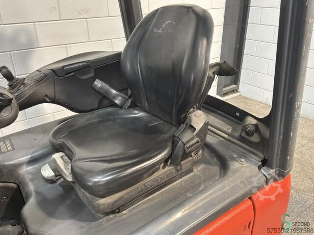 Forklift Linde E16C