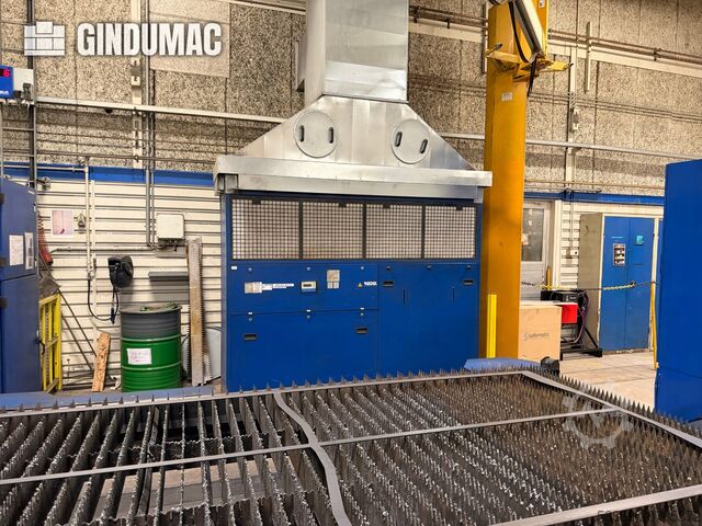 TRUMPF 3050 with liftmaster TRUMPF 3050 with liftmaster