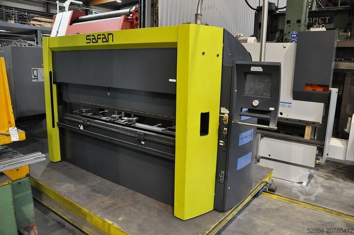 Hydraulische Abkantpressen Safan E-brake 50 ton x 2550 mm CNC
