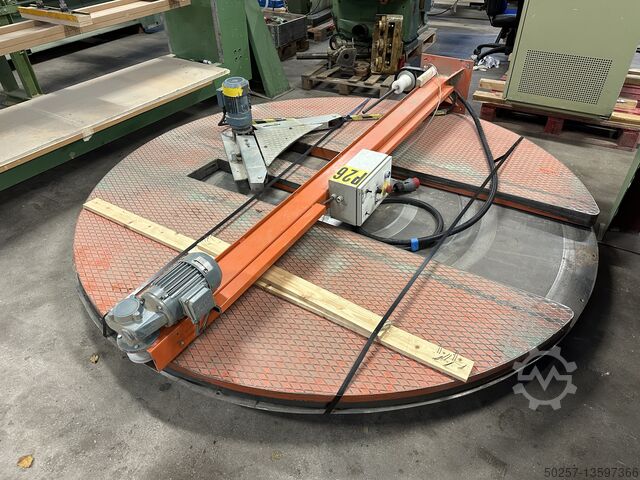 Strech film machine Nissen 2400