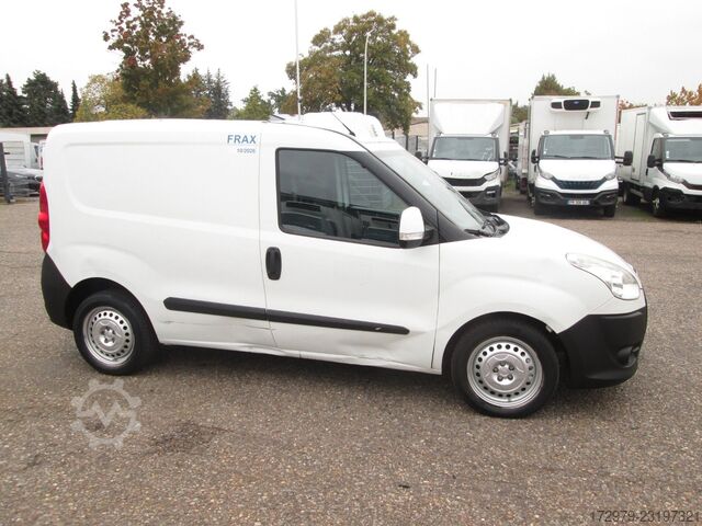 Kühltransporter FIAT Doblo 1.3 *Kühlwagen*Euro5*