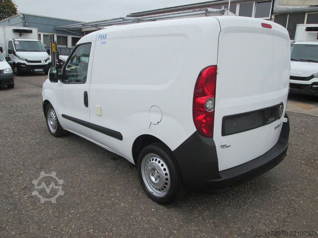 Kühltransporter FIAT Doblo 1.3 *Kühlwagen*Euro5*
