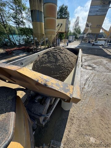 Dumper caterpillar 725