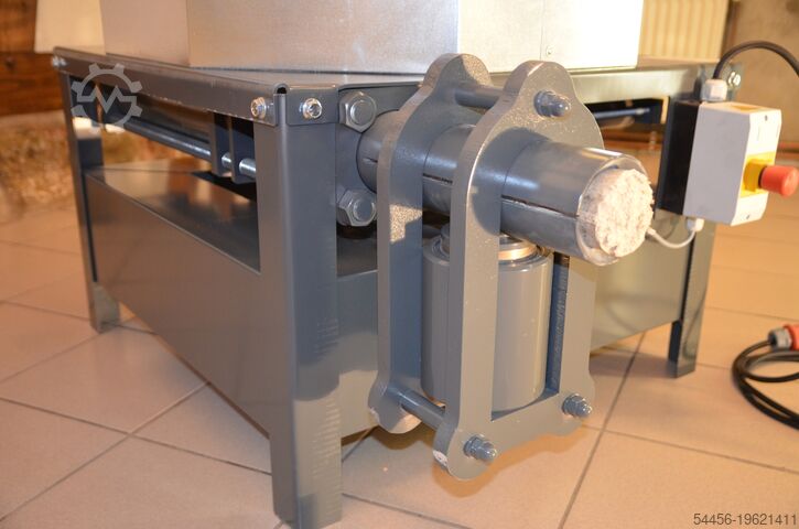 Brikettierpresse HaRo Brikettpresse HaRo2020