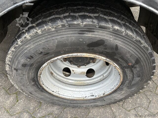 Abrollkipper Transporter man TGL 8.220 BB City Abrollkipper Aut., 2 x AHK sofort verfügbar!