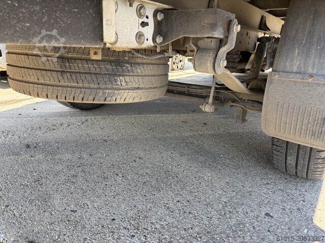 Kastenwagen Ford CAN78Y 2.0 L 96 kW TDCi