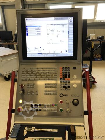 Bearbeitungszentrum HERMLE C 400