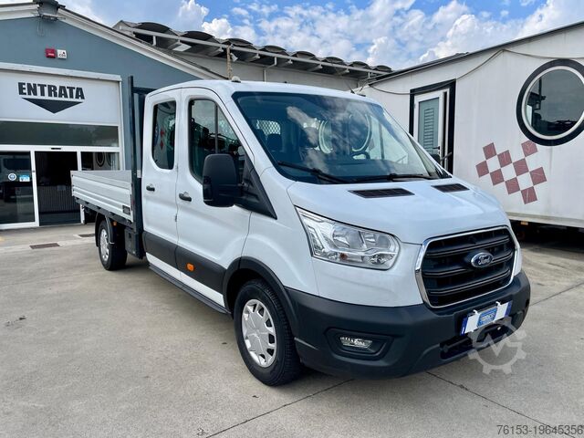 Double cab Ford Transit 350
