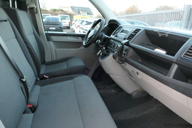 Panel van Volkswagen T6 Transporter 2.0 TDI 4Motion 3Sitzer KLIMA AHK Werkstatteinbauten COC