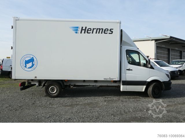 Box van MERCEDES-BENZ 316 Maxi Möbelkoffer extrahoch 2,38m Motorschade