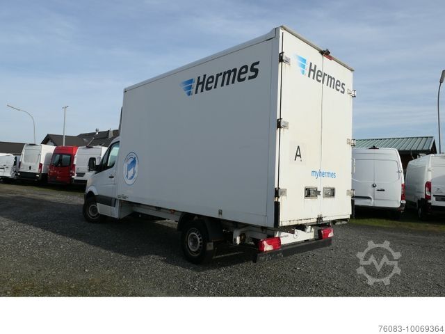 Box van MERCEDES-BENZ 316 Maxi Möbelkoffer extrahoch 2,38m Motorschade