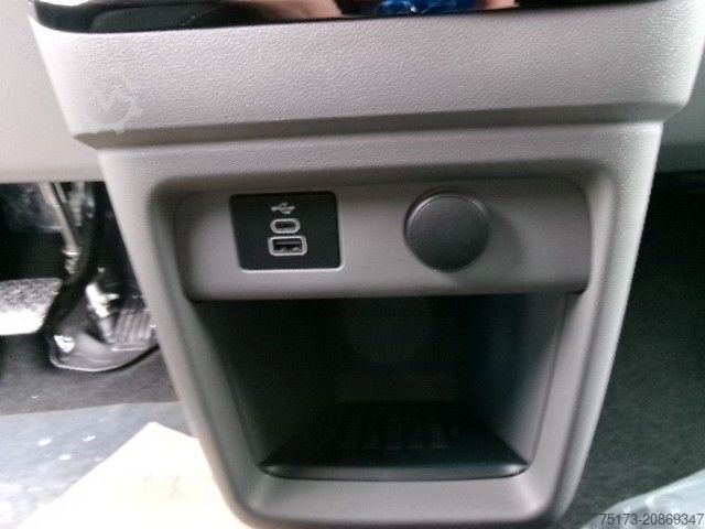 Kleinbus FORD Tourneo Custom L1 Sport PHEV AHK Exklusiv 360Kam