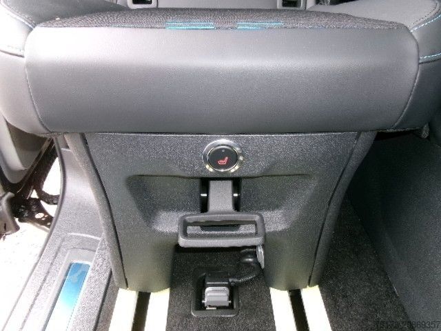 Kleinbus FORD Tourneo Custom L1 Sport PHEV AHK Exklusiv 360Kam