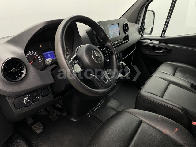 High top van MERCEDES-BENZ Sprinter 514 CDI*Werkstatt* AHK+KAMERA+NAVI+230V