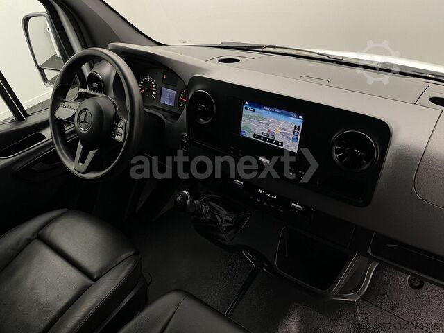 High top van MERCEDES-BENZ Sprinter 514 CDI*Werkstatt* AHK+KAMERA+NAVI+230V