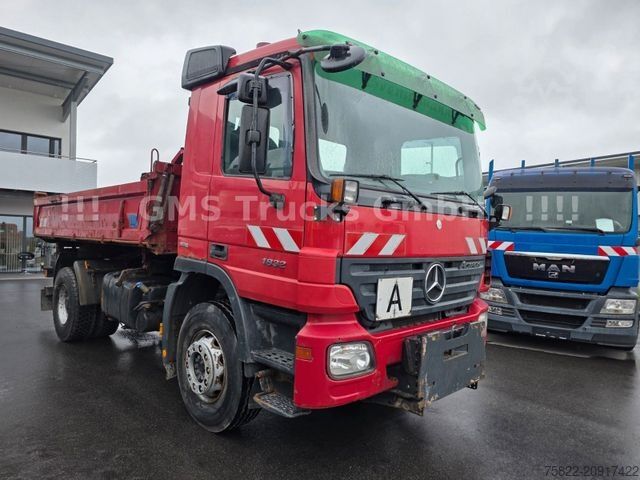 Three-sided tipper truck MERCEDES-BENZ Actros 1832 / EPS / E5 / Meiller Kipper