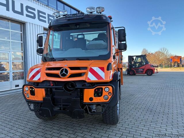 Unimog Mercedes-Benz Unimog U 430 mit Jotha Absetzer CombiCon 5018