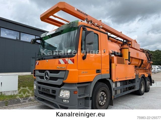 Vacuum tank truck MERCEDES-BENZ Actros 2544 L 6x2 Müller Canalmaster