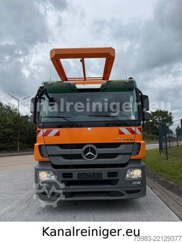 Vacuum tank truck MERCEDES-BENZ Actros 2544 L 6x2 Müller Canalmaster