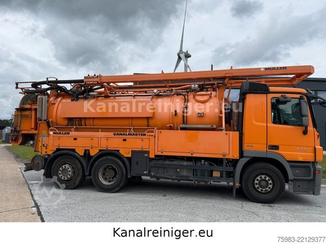 Vacuum tank truck MERCEDES-BENZ Actros 2544 L 6x2 Müller Canalmaster