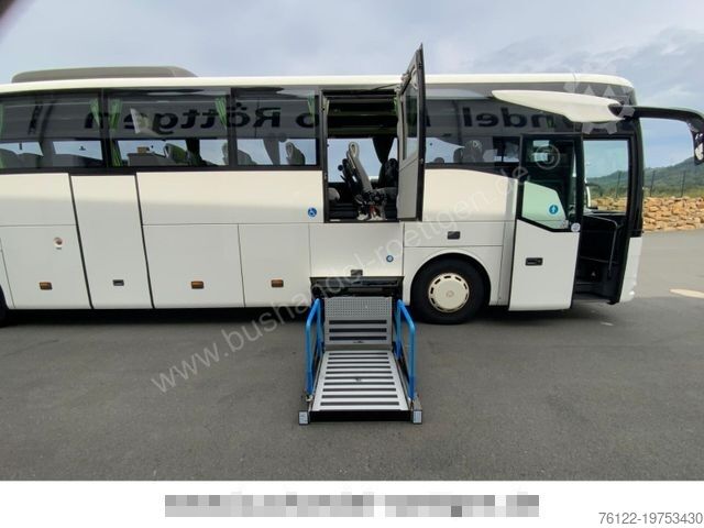 Motor coach MERCEDES-BENZ Tourismo / Travego / S 516 HD / Lift