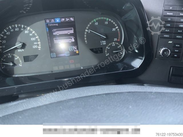 Motor coach MERCEDES-BENZ Tourismo / Travego / S 516 HD / Lift