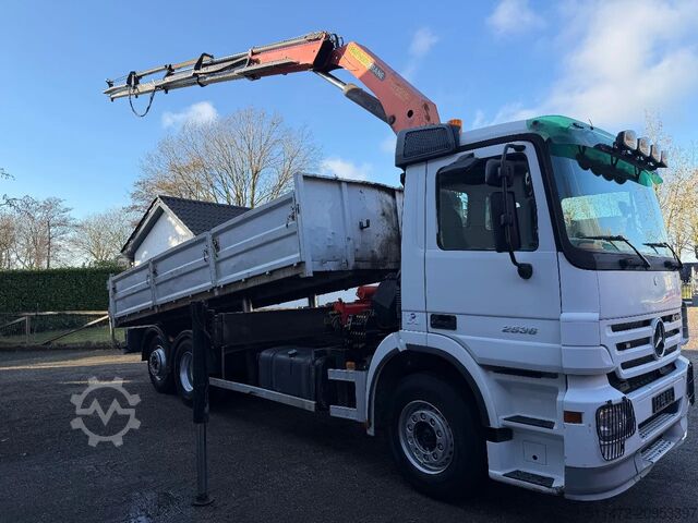 3-Seiten-Kipper Mercedes-Benz Actros 2536 / 6X2 / Kipper/Kraan / Palfinger PK...