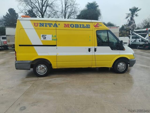Wrecker Ford TRANSIT 125T300