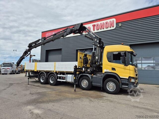 LKW mit Pritsche (offen) Scania P