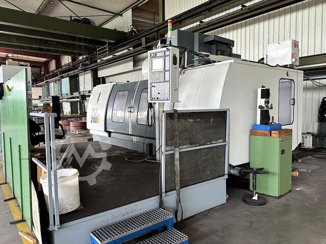 Vertikales Bearbeitungszentrum YCM TV2110B