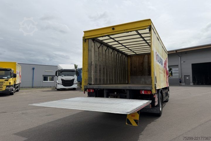 Flatbed truck with tarp Scania P230 LB 4x2 Plane/HB / Swiss-Vehicle