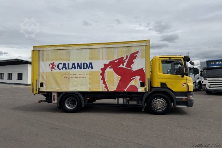 Flatbed truck with tarp Scania P230 LB 4x2 Plane/HB / Swiss-Vehicle