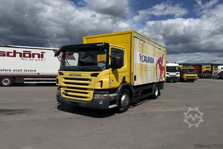 Flatbed truck with tarp Scania P230 LB 4x2 Plane/HB / Swiss-Vehicle