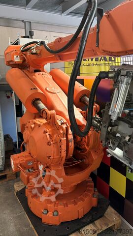 Industrial robot ABB IRB6400RM2000