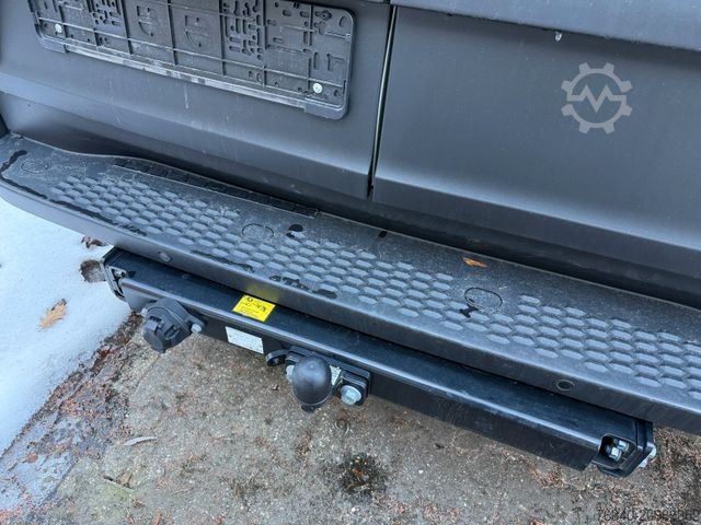 High top van IVECO Daily 35S21HA8 V/P