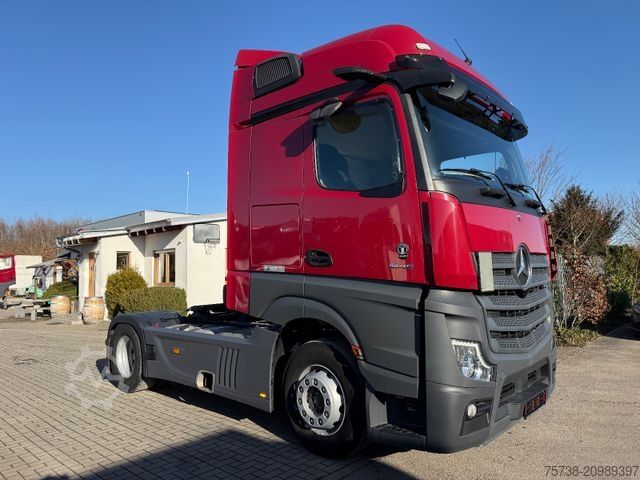 Standard tractor unit MERCEDES-BENZ Actros 1845 LS MP5/Retarder/2xTank/MirrorCam