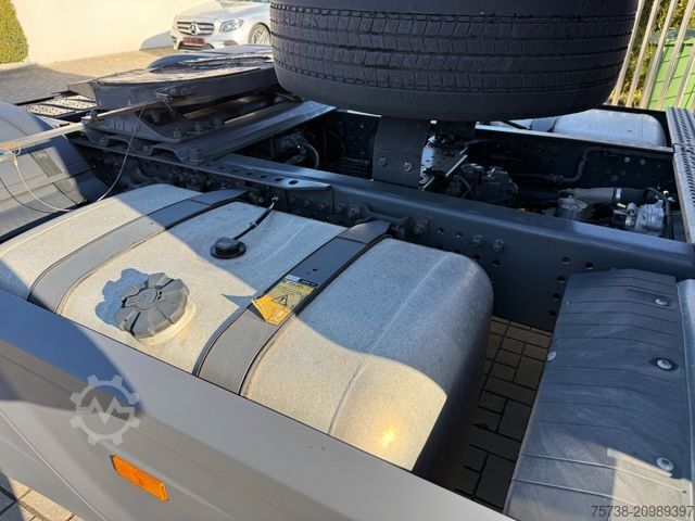 Standard tractor unit MERCEDES-BENZ Actros 1845 LS MP5/Retarder/2xTank/MirrorCam