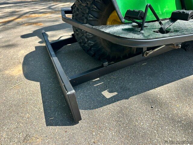 Van John-Deere 1200A Bunkerharke Motorrechen