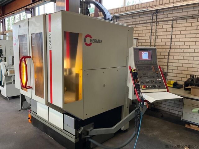 Vertical machining center HERMLE C 600 V