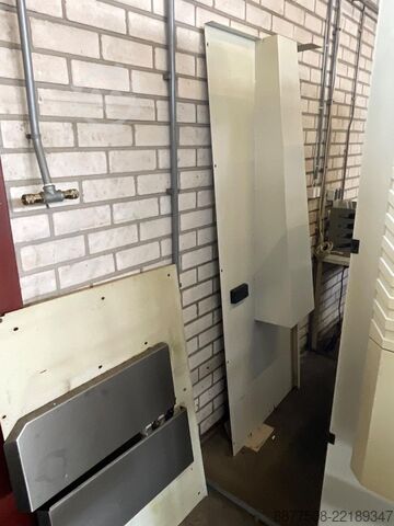 Vertical machining center HERMLE C 600 V