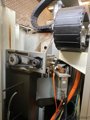 Vertical machining center HERMLE C 600 V