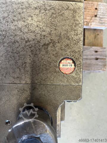 Hydraulischer Maschinenschraubstock Hilma 200