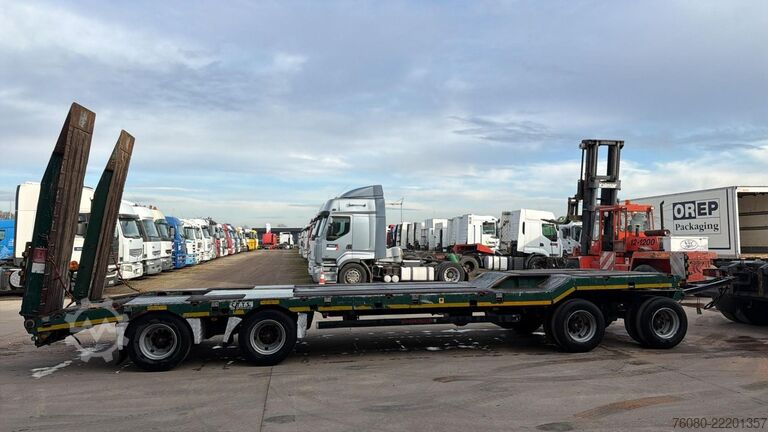 Low loader Schwarzmüller T4 G01VBN1 (40.000 KG / BLATGEFEDERT / VERBR AU...