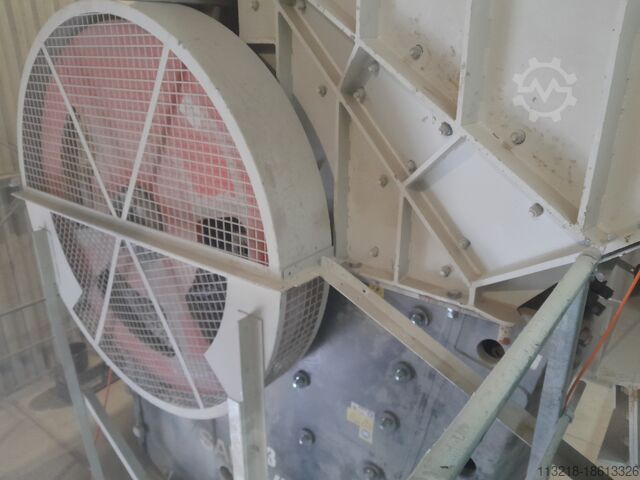 Crushing plant stationary 1300 Sandvik Vorbrechanlage CJ613