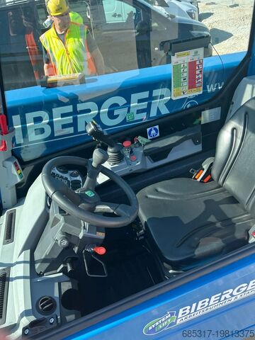 Starrer Teleskoplader Merlo E-Worker 25.5-90