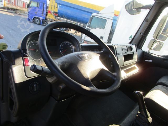 LKW mit Pritsche & Plane MAN TGL 12.210L **LBW+2xAHK+Lift+6,10m+3-Sitze*