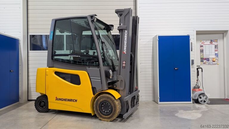 Elektro 4 Rad-Stapler Jungheinrich EFG 425s G120-500DZ