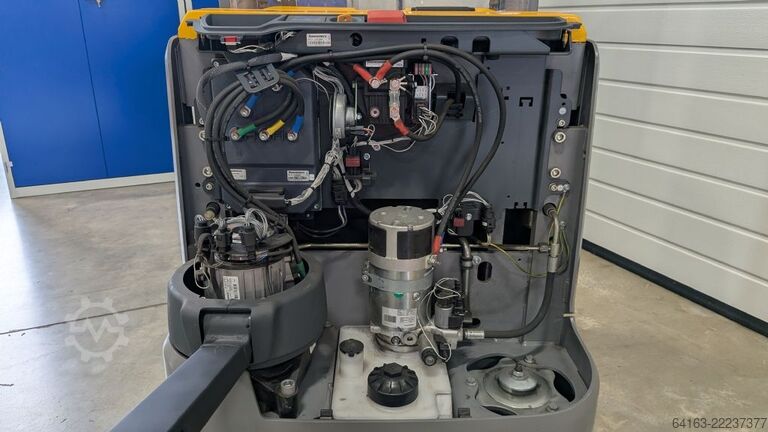 Hochhubwagen Jungheinrich EJC 216z 115 240 ZT